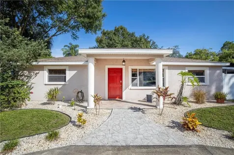 2113 Carroll Place Tampa FL 33612