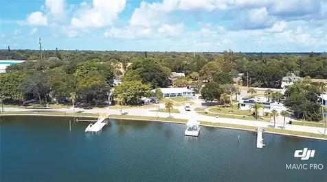4135 Sunrise Drive S St Petersburg FL 33705