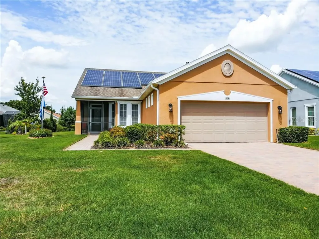 101 Mist Flower Lane Groveland FL 34736