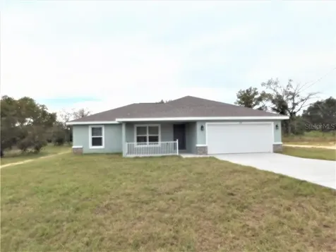122 Malauka Radial Ocklawaha FL 32179