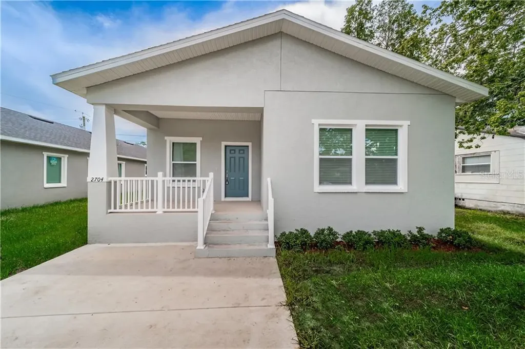 2704 61st Avenue N St Petersburg FL 33714