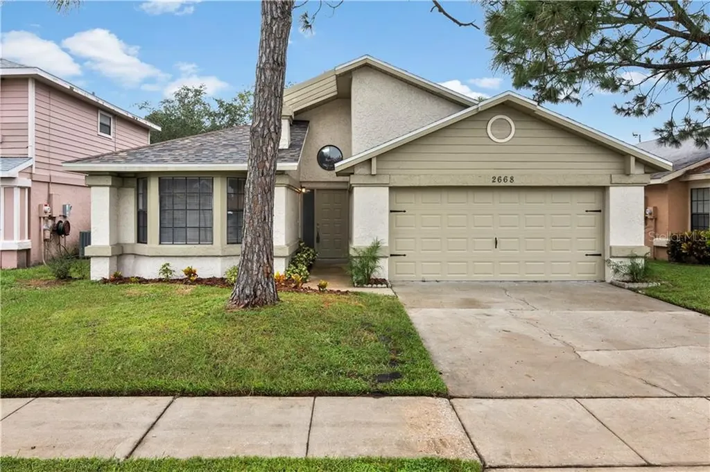 2668 Horseshoe Bay Drive Kissimmee FL 34741