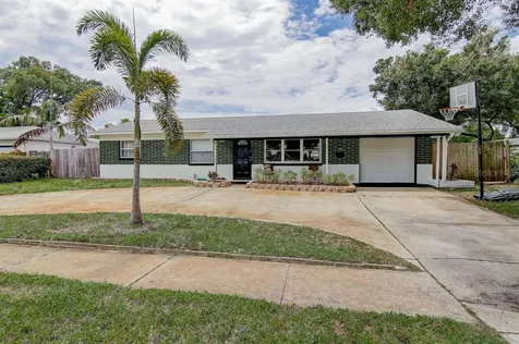 2550 64th Street N St Petersburg FL 33710