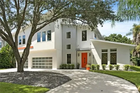 3917 W El Prado Boulevard Tampa FL 33629