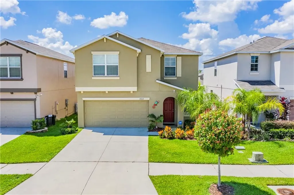 4905 Grist Mill Court Wimauma FL 33598