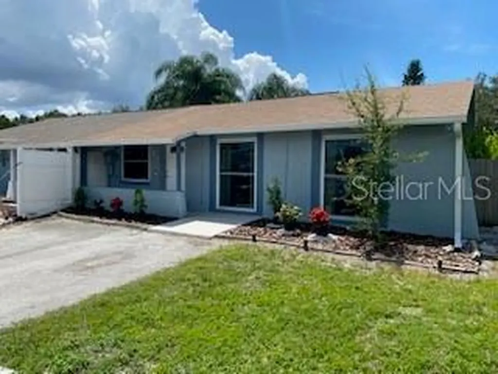 8802 Thousand Oaks Court Tampa FL 33634
