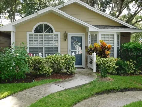2350 Tallyho Lane Palm Harbor FL 34683