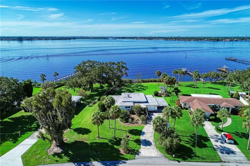 361 Shore Drive Ellenton FL 34222
