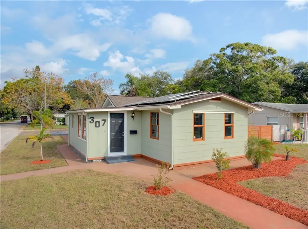 307 43rd Street N St Petersburg FL 33713