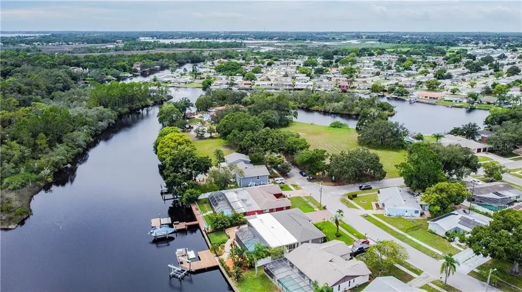 1320 Flotilla Drive Holiday FL 34690