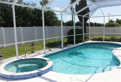 4668 56th Terrace E Bradenton FL 34203