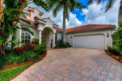 4812 Edgemont Court Sarasota FL 34233