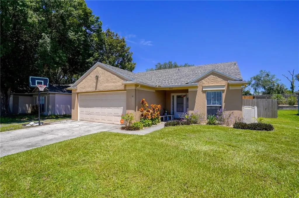 6033 Morningdale Avenue Lakeland FL 33813