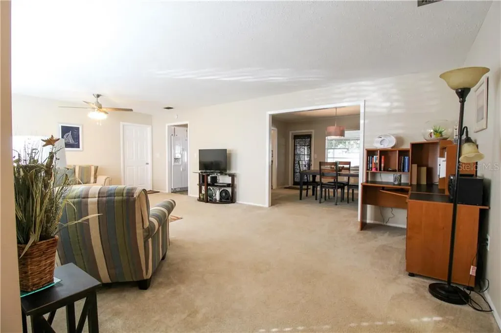 2806 Taunton Drive W Bradenton FL 34205