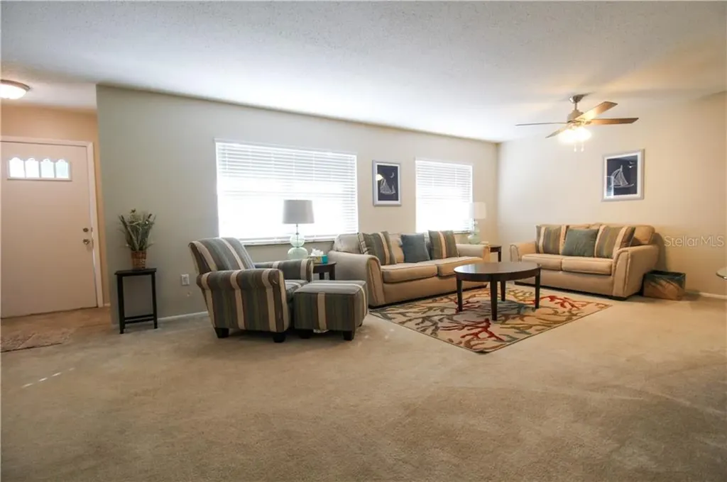 2806 Taunton Drive W Bradenton FL 34205