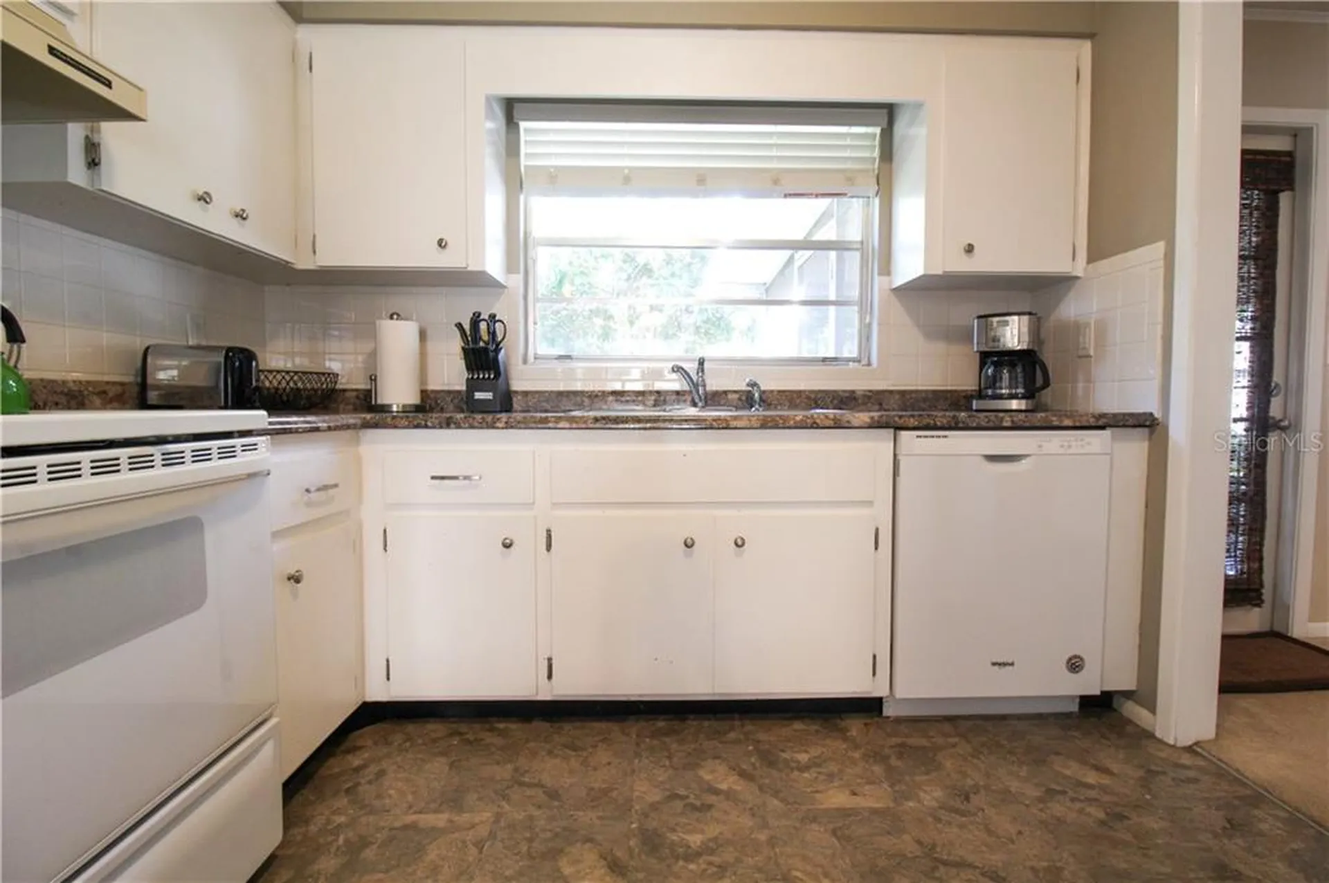 2806 Taunton Drive W Bradenton FL 34205