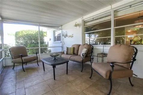 2806 Taunton Drive W Bradenton FL 34205