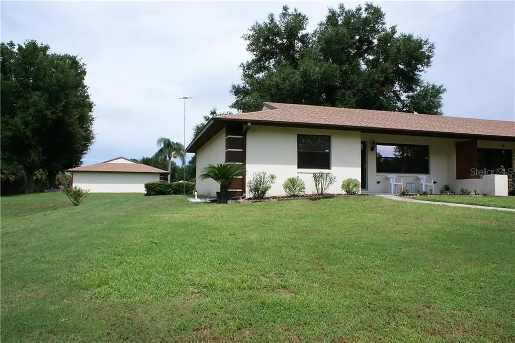 30129 Robin Lane Tavares FL 32778