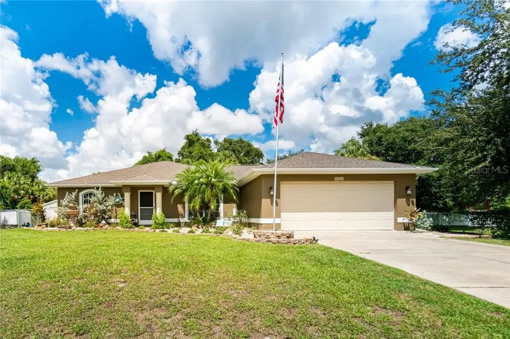 4255 Cummings Road North Port FL 34288
