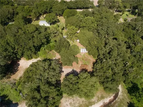 8810 Carey Road Lithia FL 33547