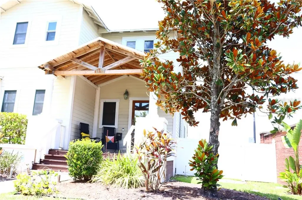 5312 N Suwanee Avenue Tampa FL 33603