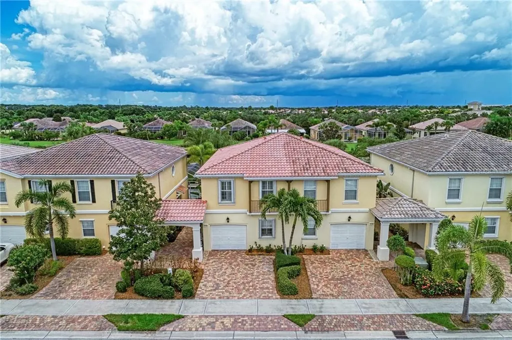 1713 Burgos Drive Sarasota FL 34238