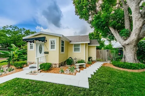 3759 4th Avenue N St Petersburg FL 33713