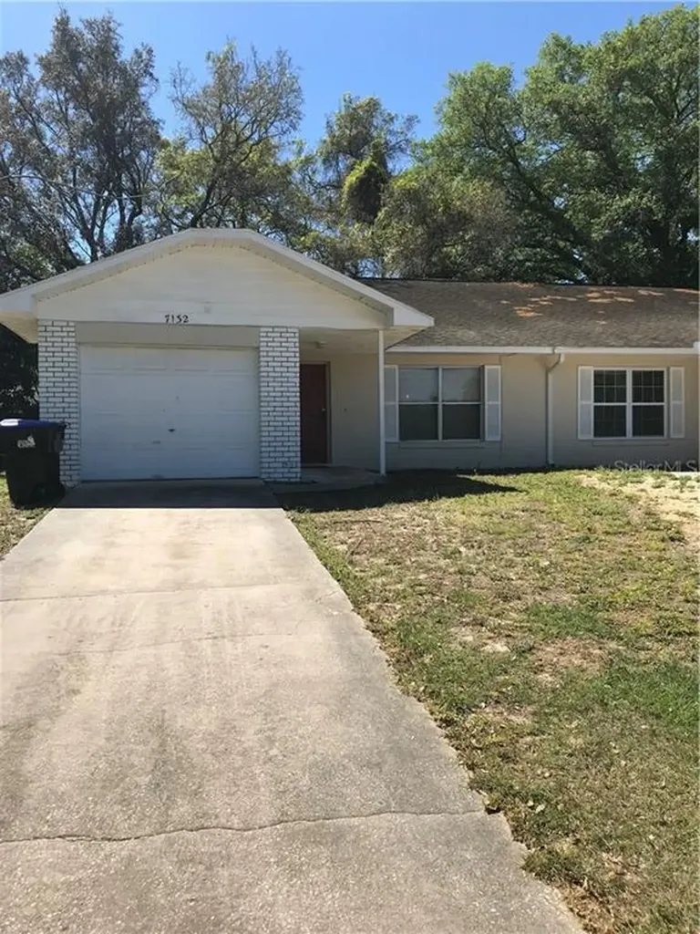 7132 Blue Earth Court Orlando FL 32818