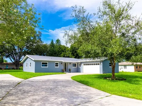 613 Dewolf Road Brandon FL 33511