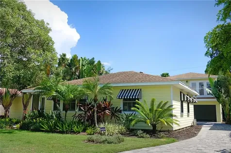 1952 Hibiscus Street Sarasota FL 34239