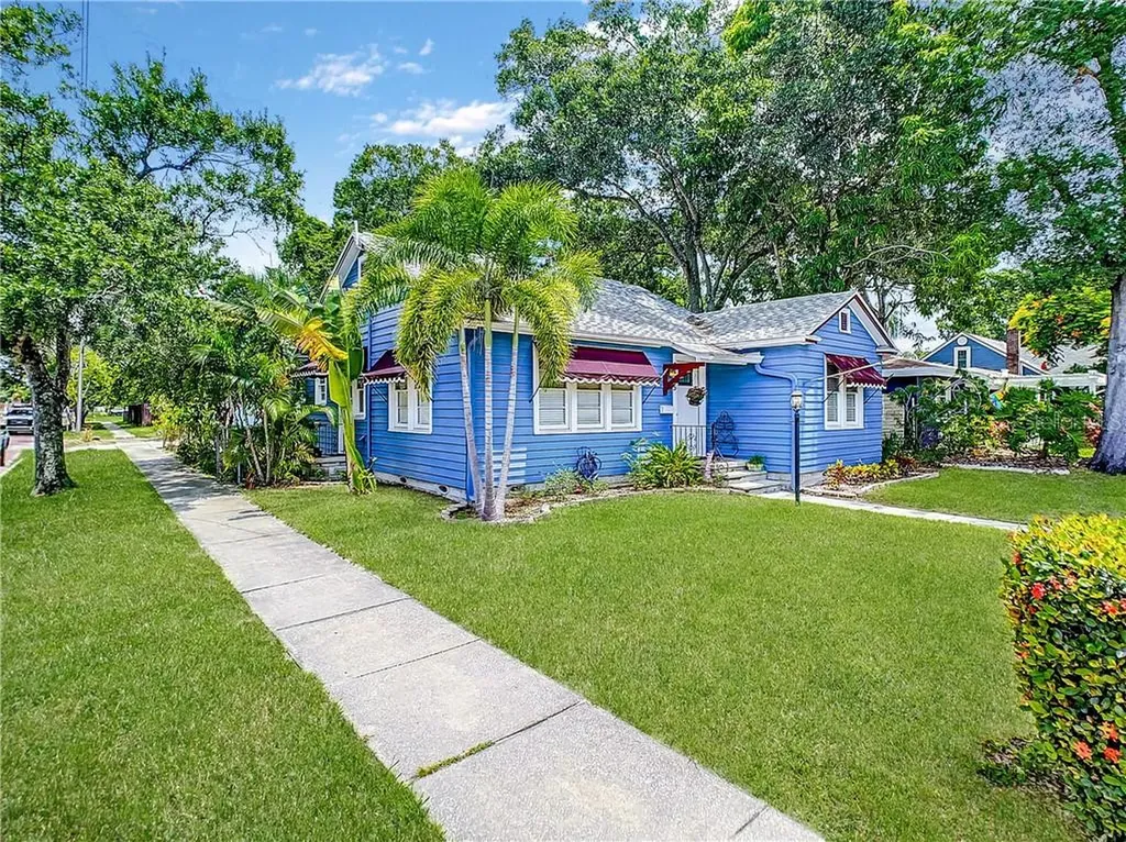 2465 6th Avenue N St Petersburg FL 33713