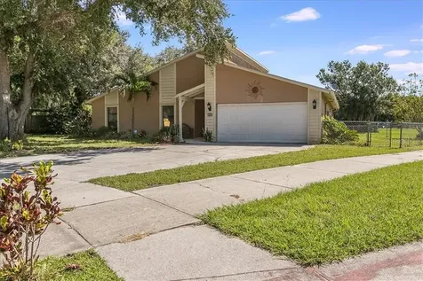 931 Plum Tree Lane Sarasota FL 34243