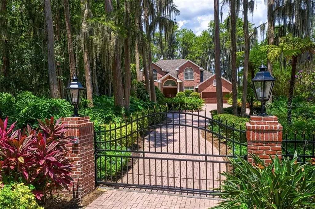 3165 Lake Ellen Drive Tampa FL 33618