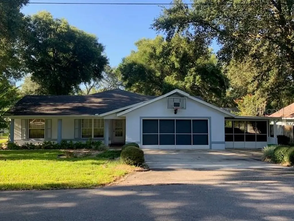 1300 4th Street Orange City FL 32763