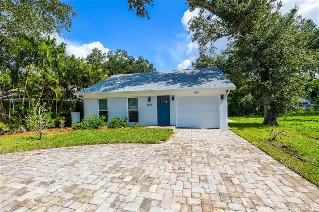 1635 Siesta Drive Sarasota FL 34239