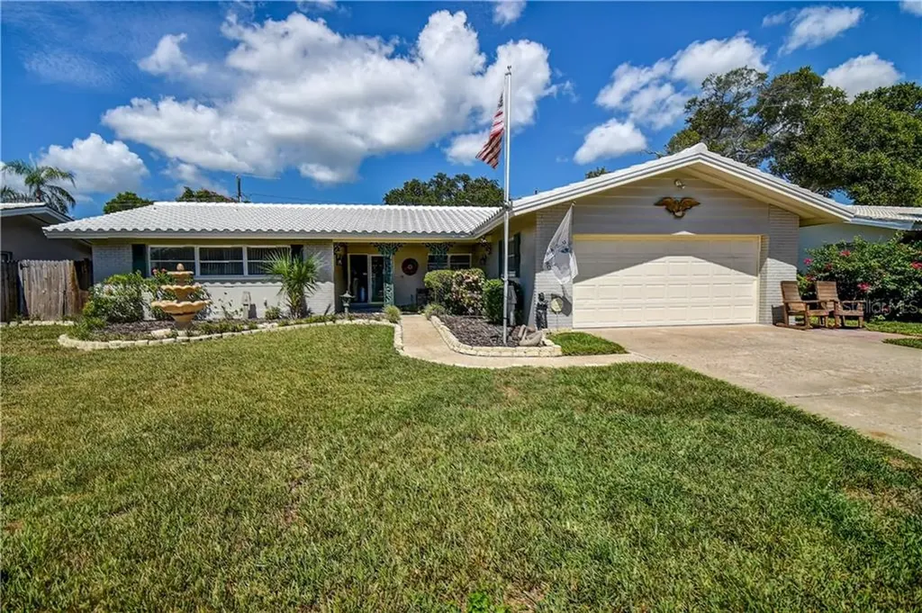 1430 S Hercules Avenue Clearwater FL 33764