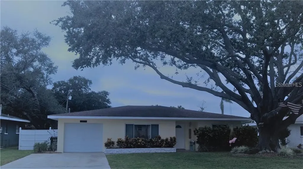 509 Circle Drive N Largo FL 33770