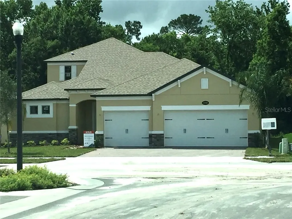2708 Estuary Loop Oviedo FL 32765