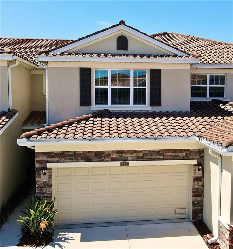 610 53rd Avenue N St Petersburg FL 33703