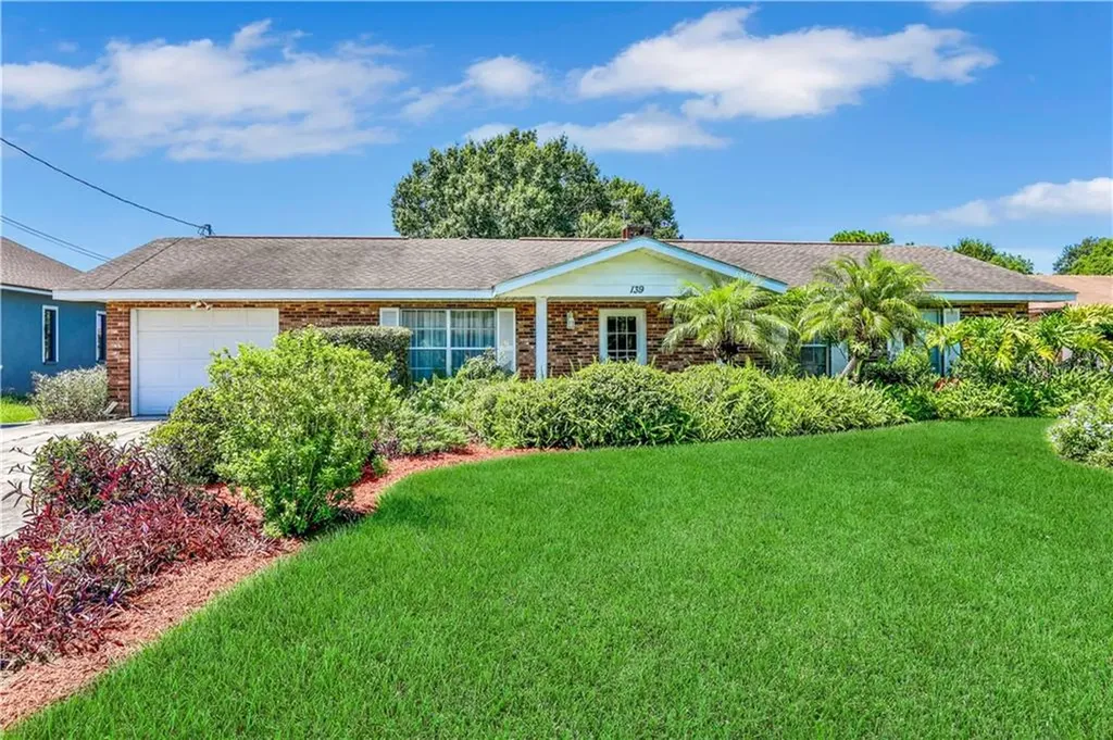 139 Jackson Street Lake Wales FL 33859