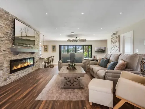 5595 Hansel Avenue Orlando FL 32809