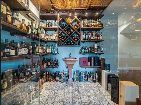 5595 Hansel Avenue Orlando FL 32809