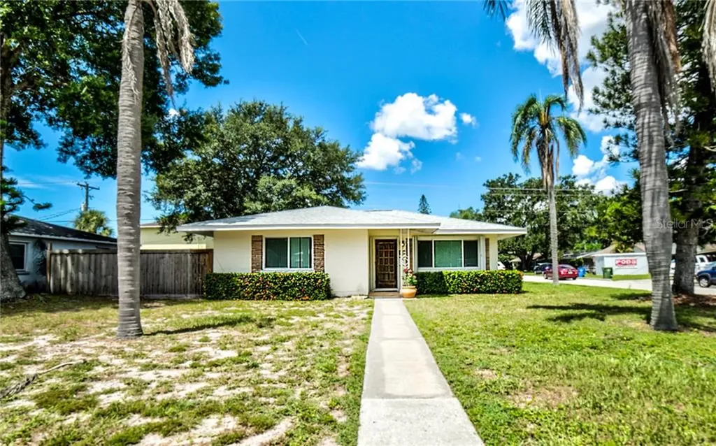 1602 32nd Street W Bradenton FL 34205