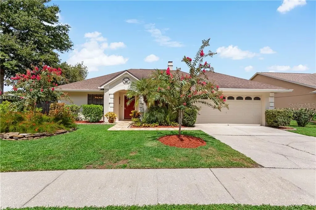 9518 Pebble Glen Avenue Tampa FL 33647