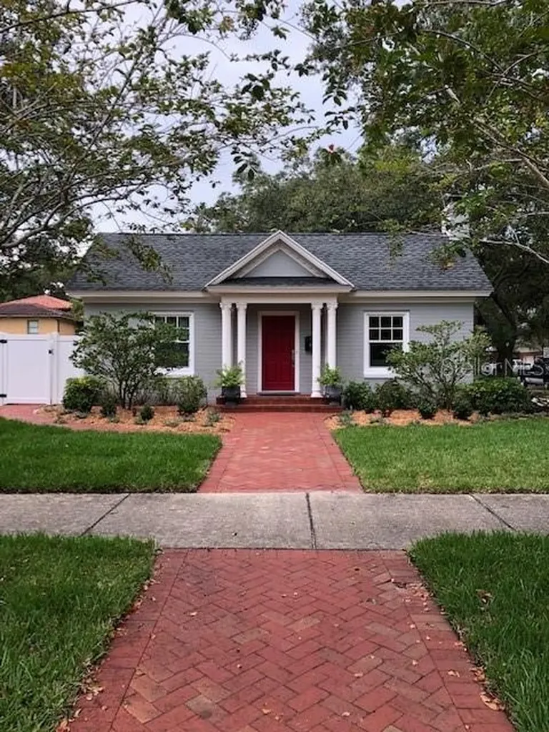 1001 14th Avenue N St Petersburg FL 33705