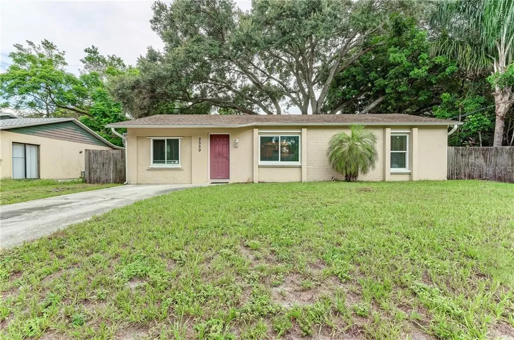 2559 22nd Street Sarasota FL 34234