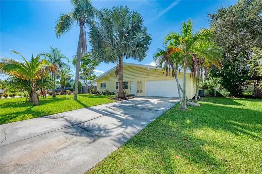 2434 Britannia Road Sarasota FL 34231