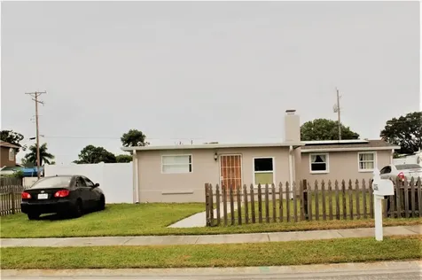 6402 N Lois Avenue Tampa FL 33614