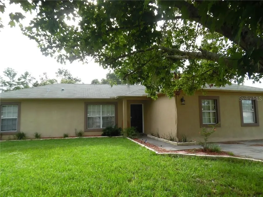 1697 Courtland Boulevard Deltona FL 32738