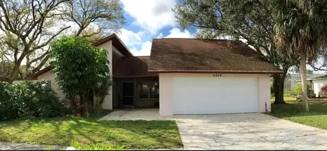 4274 Eastwood Drive Sarasota FL 34232